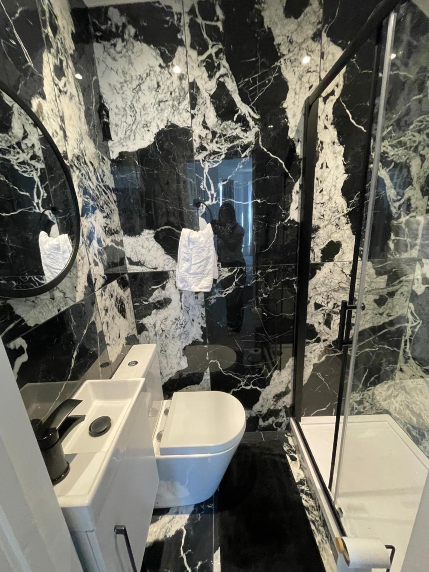 Homestay Marble House Edgware