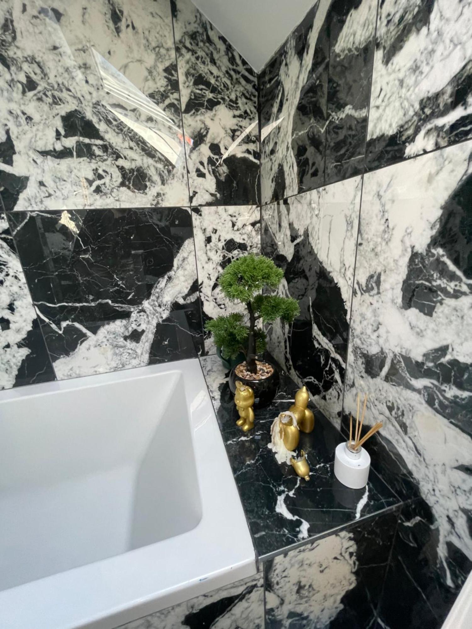 Marble House * Edgware