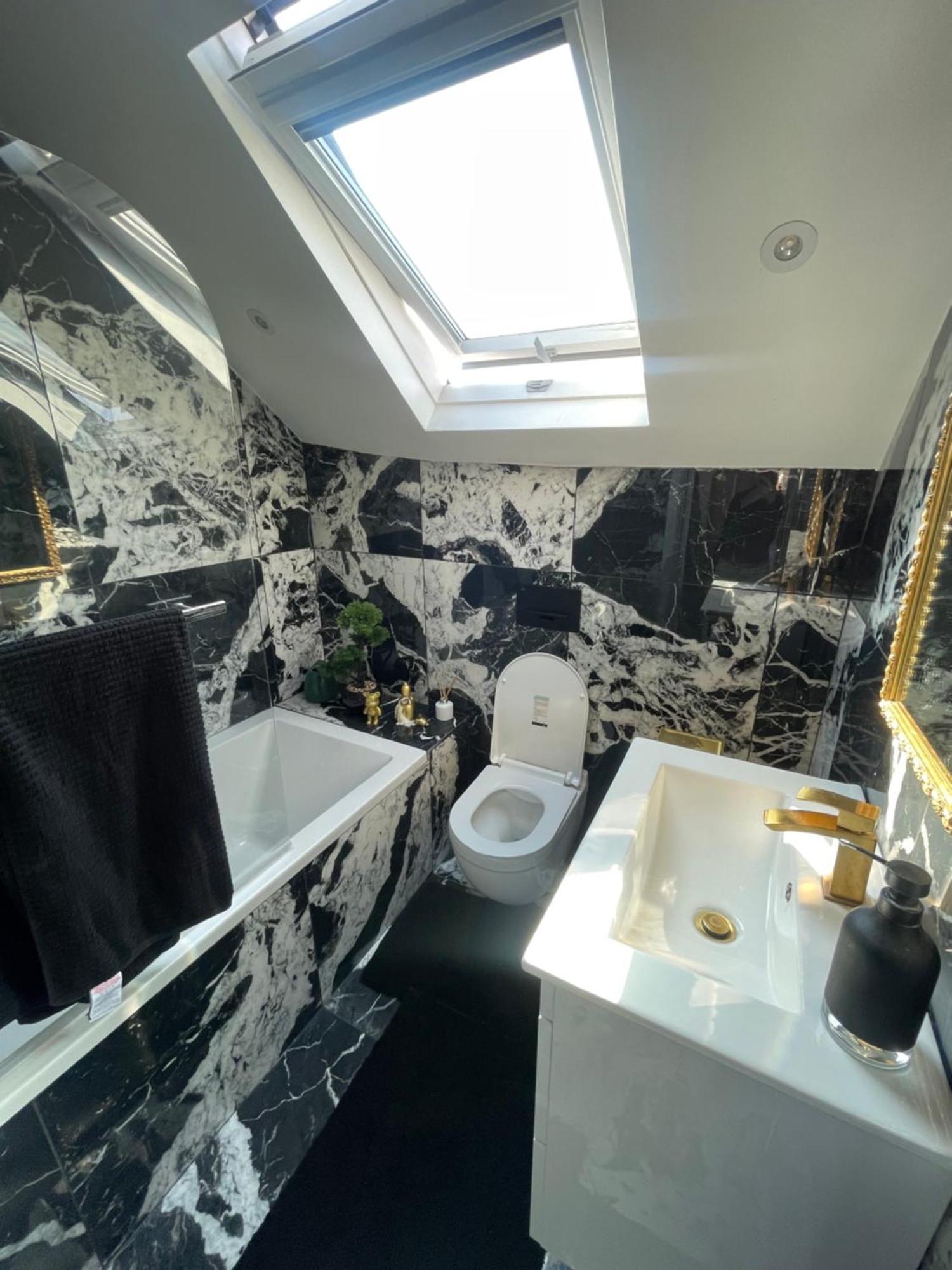 Marble House * Edgware